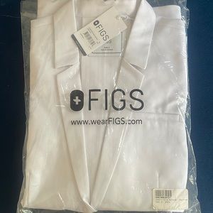 figs short lab coat